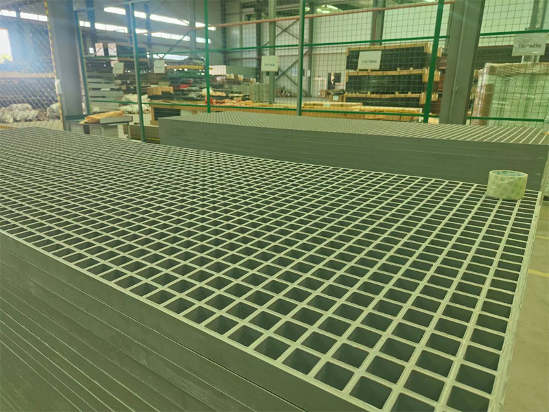 Comment choisir une grille en acier pour une plate-forme de bâtiment : les avantages et les inconvénients des différents matériaux Comment choisir une grille en acier pour une plate-forme de bâtiment : les avantages et les inconvénients des différents matériaux
