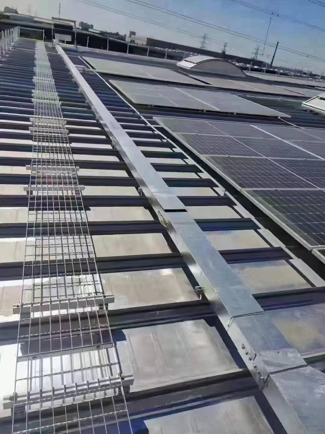 Norme d'essai de capacité portante pour caillebotis en acier dans la passerelle d'entretien des centrales photovoltaïques Norme d'essai de capacité portante pour caillebotis en acier dans la passerelle d'entretien des centrales photovoltaïques