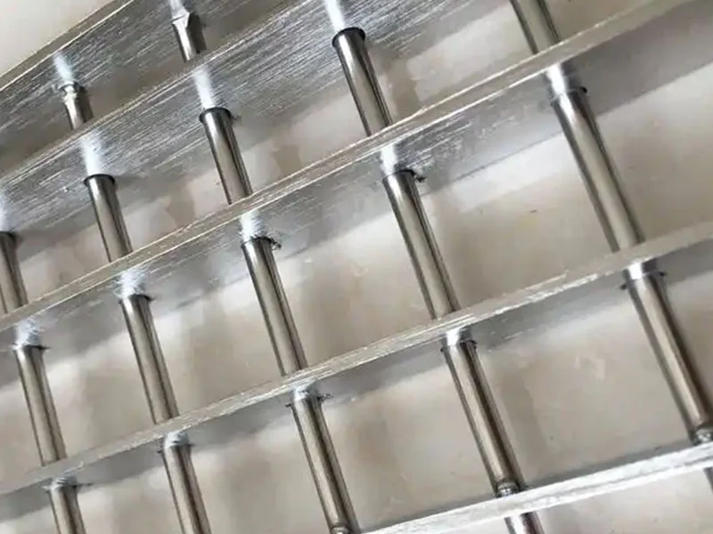 Grille en acier inoxydable perforée
