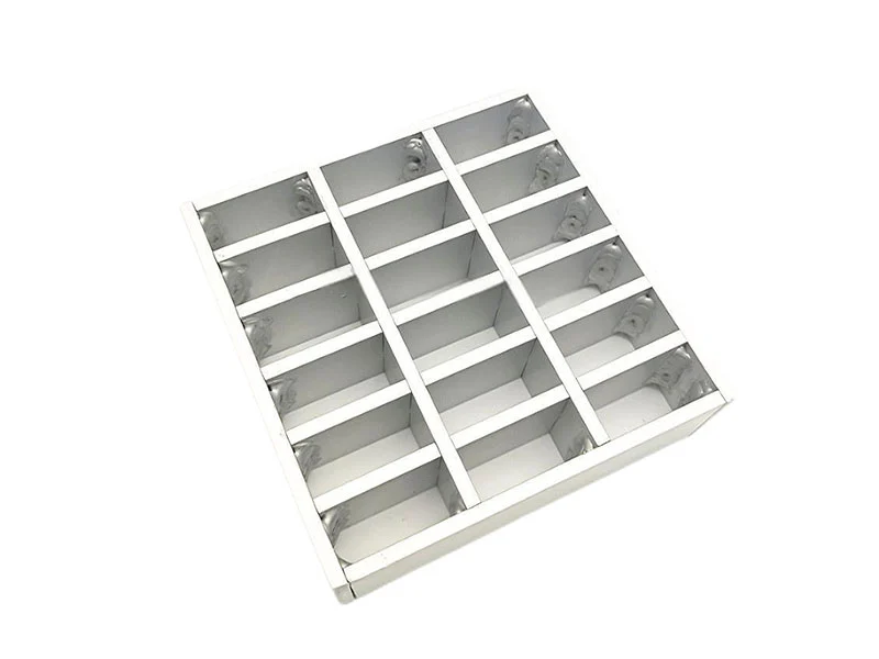 Grating en aluminium verrouillé par pression