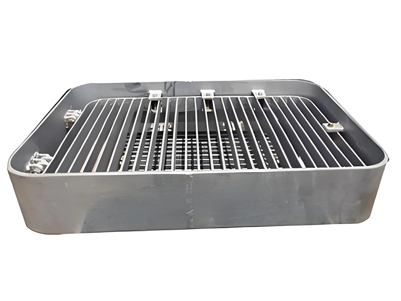Grille de prise d'eau de mer